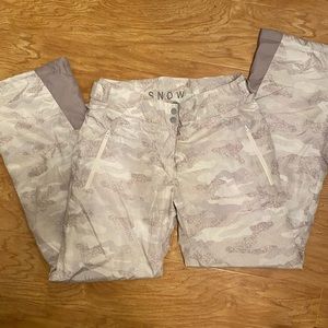 F21 Camo Snowboarding Pants